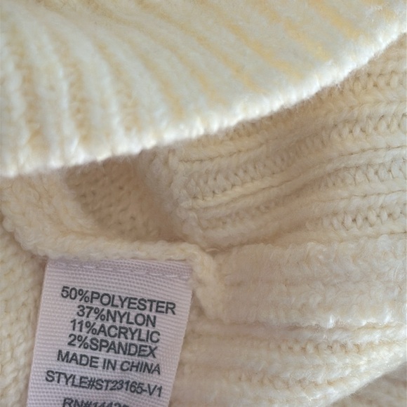 Jessica Simpson - Picture 4 of 4